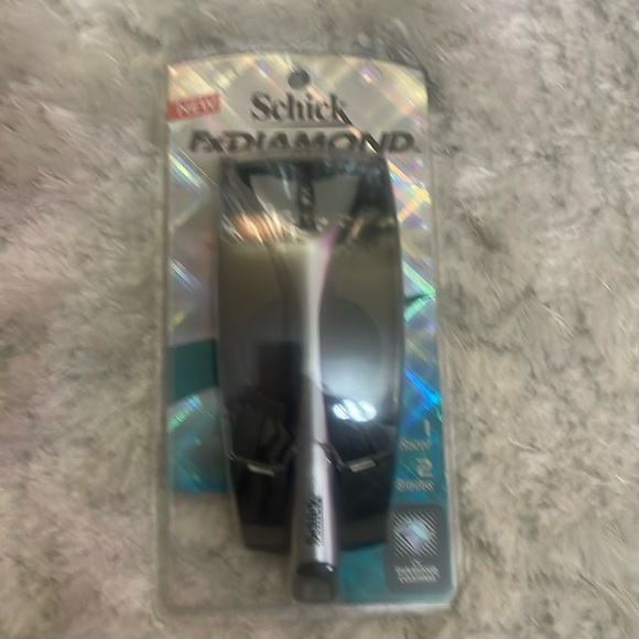 Schick Fx Diamond 1 Razor 2 Blades  Shaver - Picture 1 of 5
